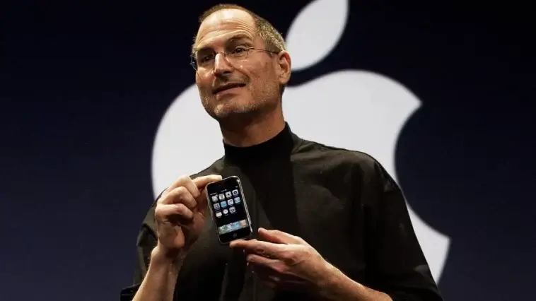 The iPhone Turns 10: Here’s What Skeptics First Thought About It