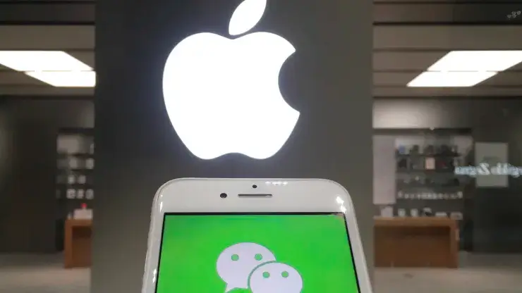 Apple launches online store on China’s giant WeChat messaging app