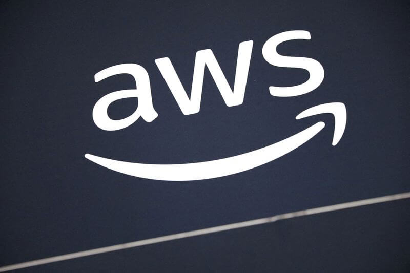 Amazon investors eye revenue, cloud growth and retail margins ahead of earnings