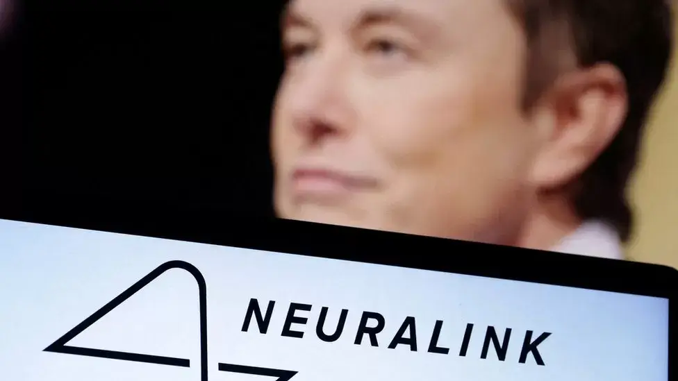 “Neuralink Launches Brain-Implant Trial, Invites Participants to Join the Future of Neuroscience”