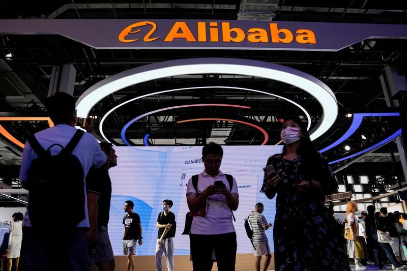 “Alibaba Stock Takes a Hit as Former CEO Unexpectedly Departs Cloud Unit Just Prior to IPO”