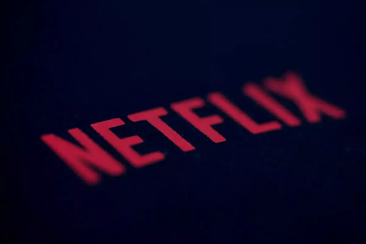 Netflix Goes Live: Streaming Giant Shakes Up TV Landscape with Live Channel Invasion